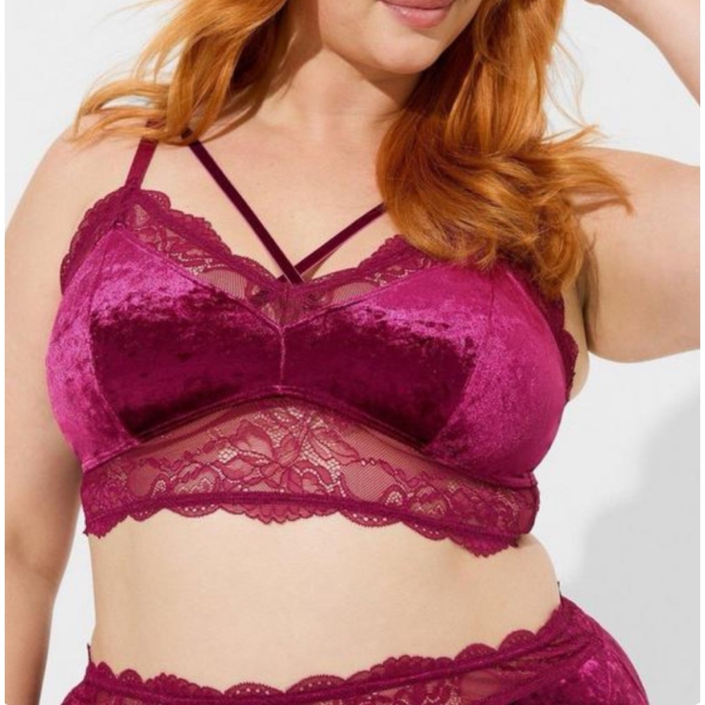 🆕 Crushed Velour Lace Triangle Bralette 1 1X 14 16 NWT Torrid New!